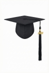 afstudeermuts, baret afstuderen, afstudeermuts 2026, zwarte afstudeermuts, afstudeerhoed, diploma-uitreiking, afstudeerceremonie, afstudeeraccessoires, academische baret, graduation cap Nederland
