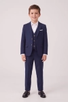 Kostuum Liam voor jongens in marineblauw – colbert, gilet en broek, armen langs het lichaam