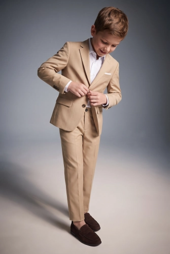 Kostuum Liam voor jongens in beige – colbert, broek, gilet en stropdas